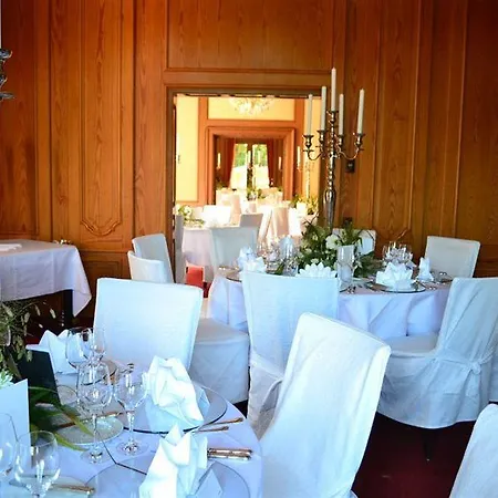 Romantik Schloss Rettershof 4*